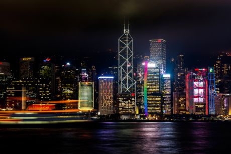 2024年香港优才入境计划有什么优势？